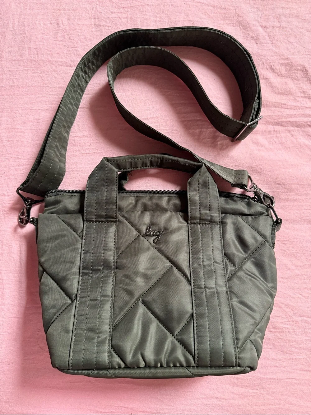 Lug crossbody bag